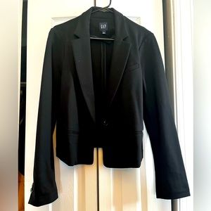 Gap Cropped Black Blazer